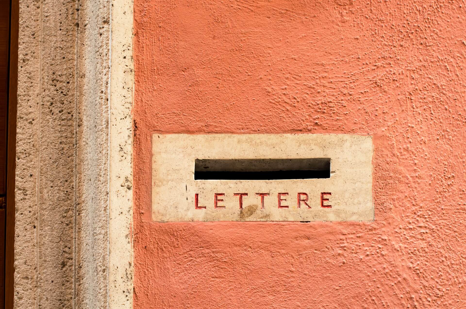 Qual è l’orario migliore per inviare una newsletter?