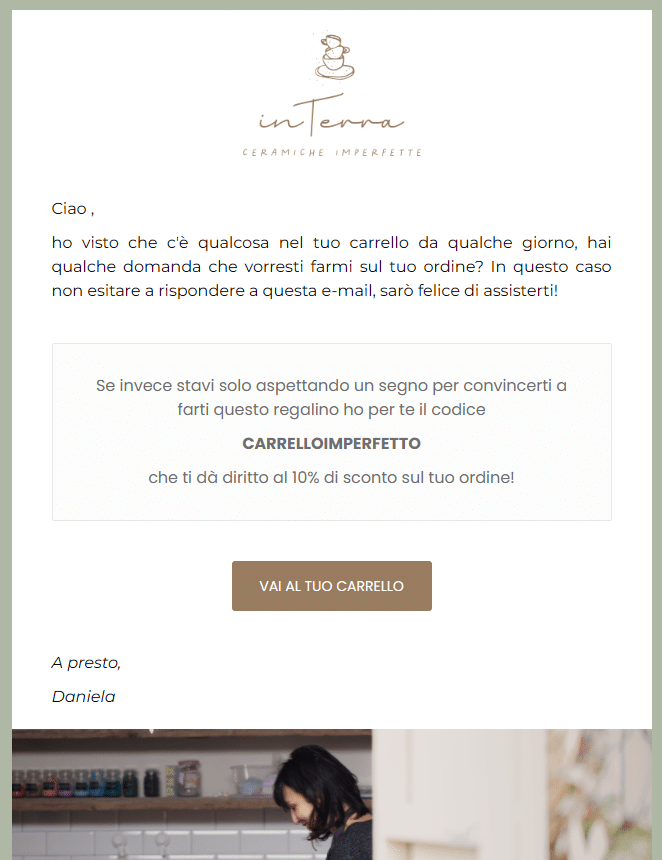 Uno screenshot della newsletter di InTerra che ricorda di concludere l'acquisto se si hanno dei prodotti nel carrello